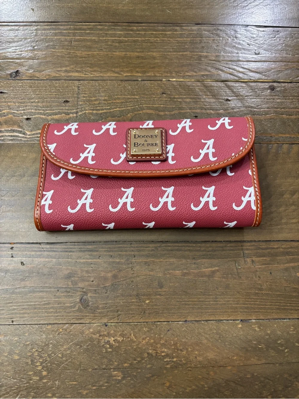 Dooney & Bourke Collegiate University of Alabama Continental Clutch Wallet